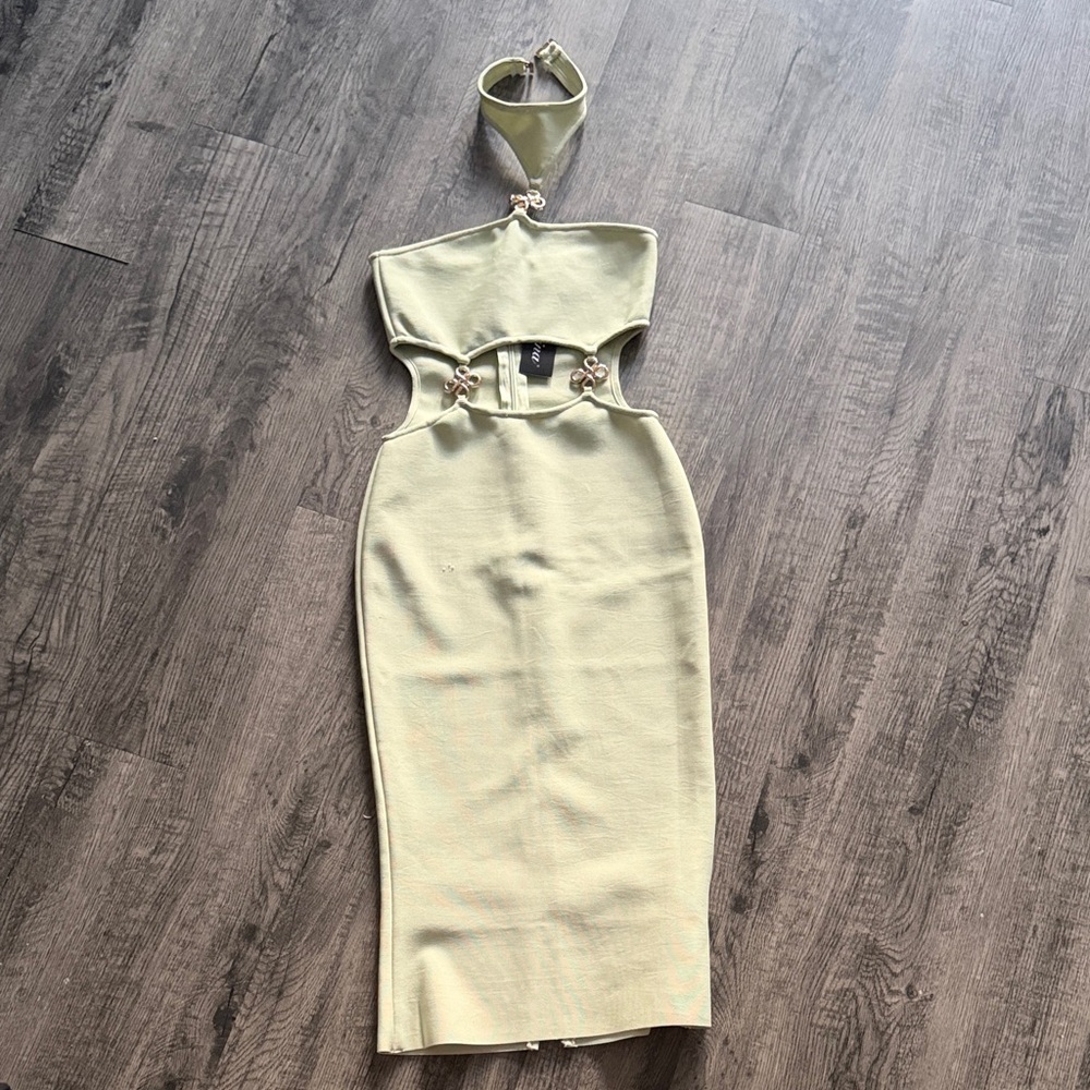 Cut-Out Halter Midi Dress in Light Green